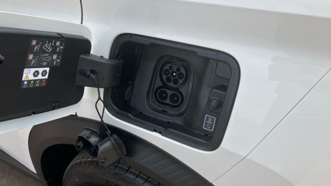 Citroen C3 Aircross 83kW Extended Range Collection 54kWh 5dr Auto Electric Hatchback - Image 42